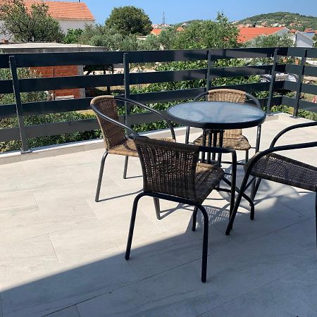 Apartman Vodice Bagian luar foto