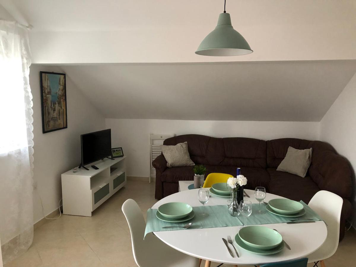 Apartman Vodice Bagian luar foto